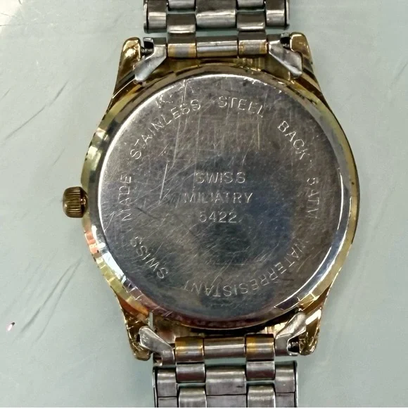 Swiss Military Mens Watch Model 5422 White Dial Date Stainless Steel - Picture 5 of 7